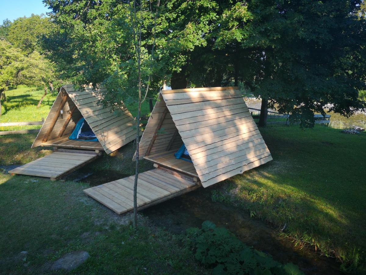 Kamp Na Otoku - Ljubno Ob Savinji Hotell Eksteriør bilde