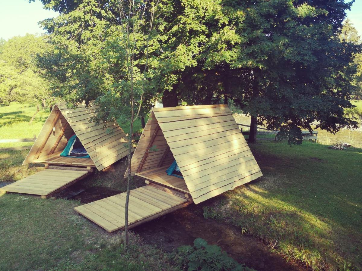 Kamp Na Otoku - Ljubno Ob Savinji Hotell Eksteriør bilde