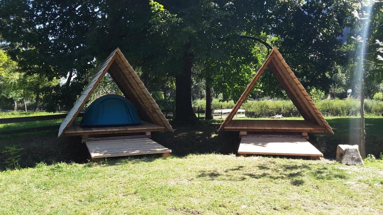 Kamp Na Otoku - Ljubno Ob Savinji Hotell Eksteriør bilde