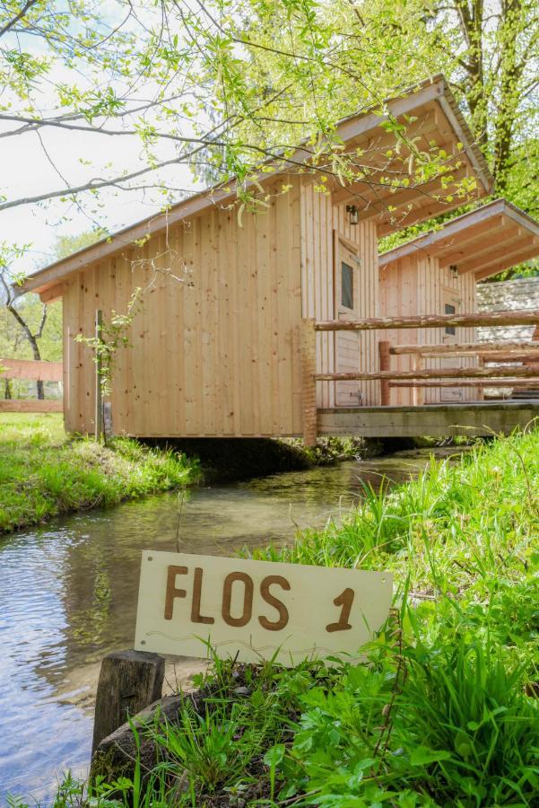 Kamp Na Otoku - Ljubno Ob Savinji Hotell Eksteriør bilde
