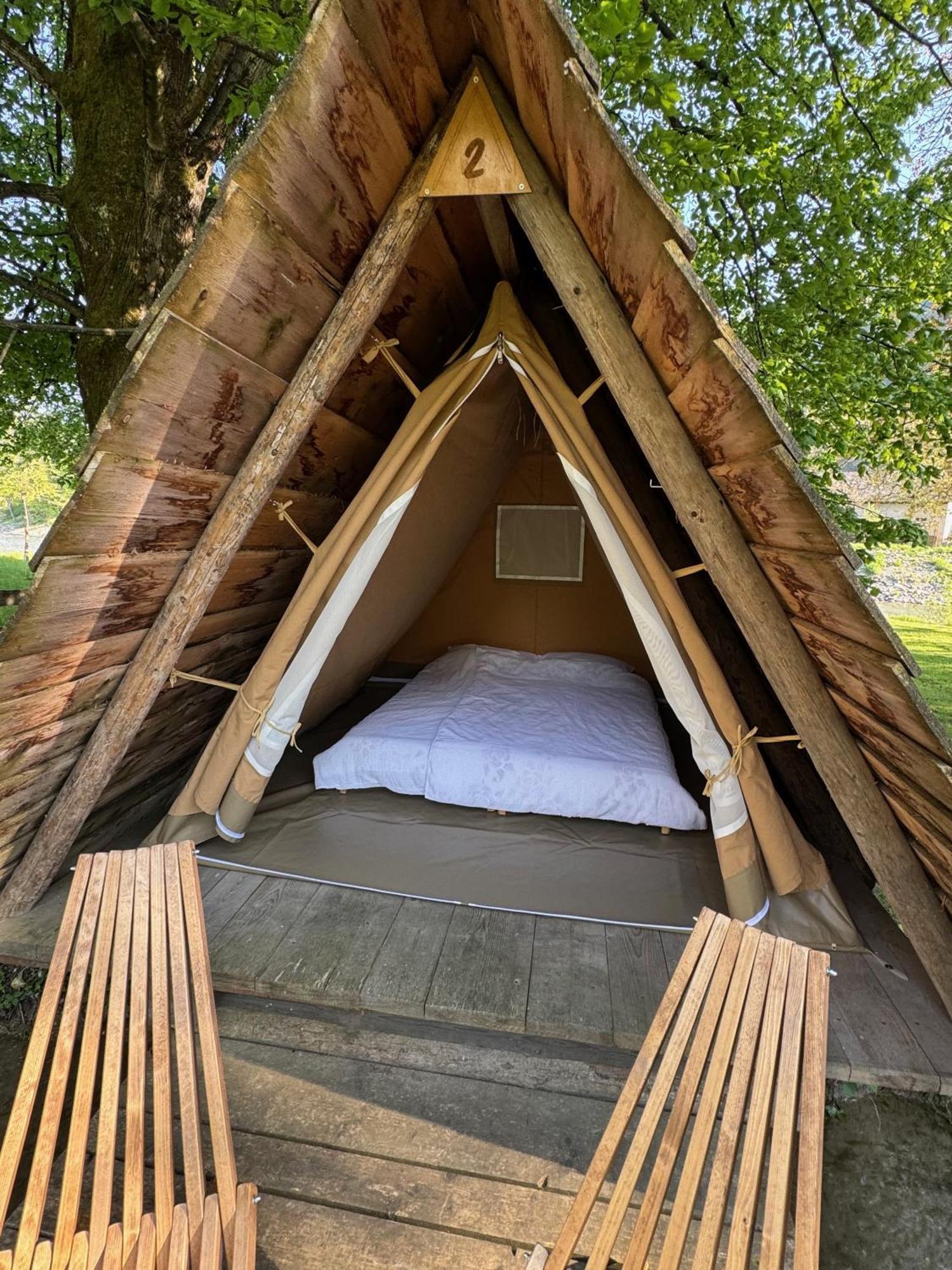 Kamp Na Otoku - Ljubno Ob Savinji Hotell Eksteriør bilde